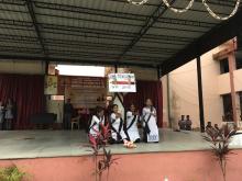 SCHOOL CHALE HUM ACT BY STUDENTS